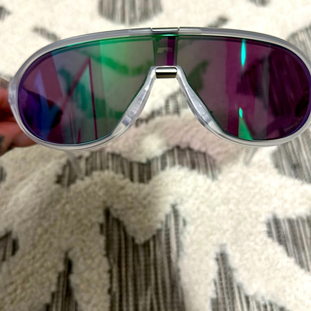 Oakley Brand Prizm Men’s Sunglasses